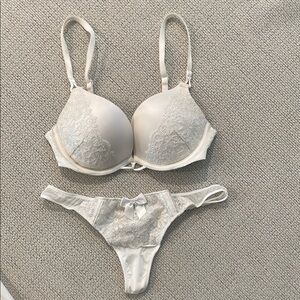 Victoria's Secret Lace Bra Set